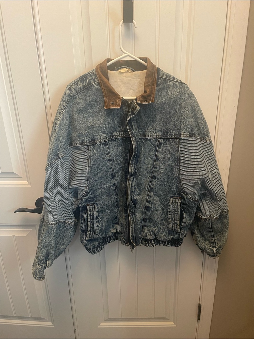 VINTAGE Acid-Wash Blue Denim Jacket with Brown Corduroy Collar
